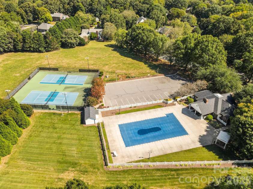 1337 Braeburn Road, Concord, NC 28027.  MLS# CAR4308019, YatesRealty ID 28054. 