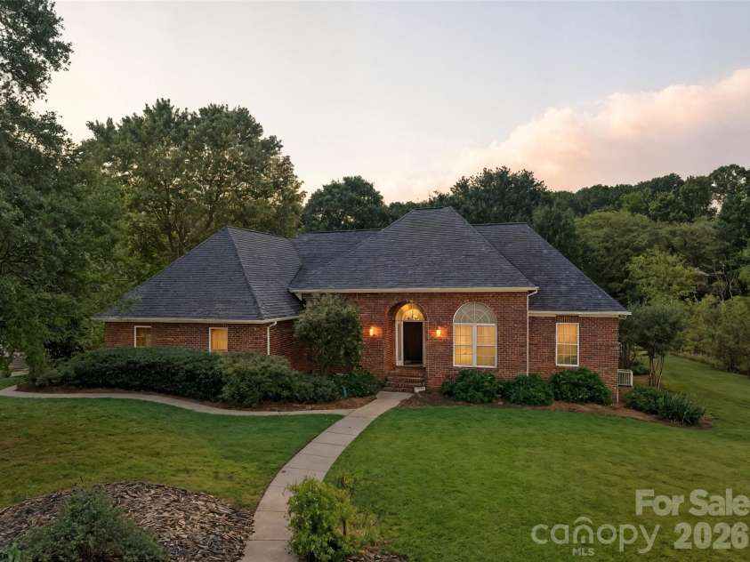 1337 Braeburn Road, Concord, NC 28027.  MLS# CAR4308019, YatesRealty ID 28054. 