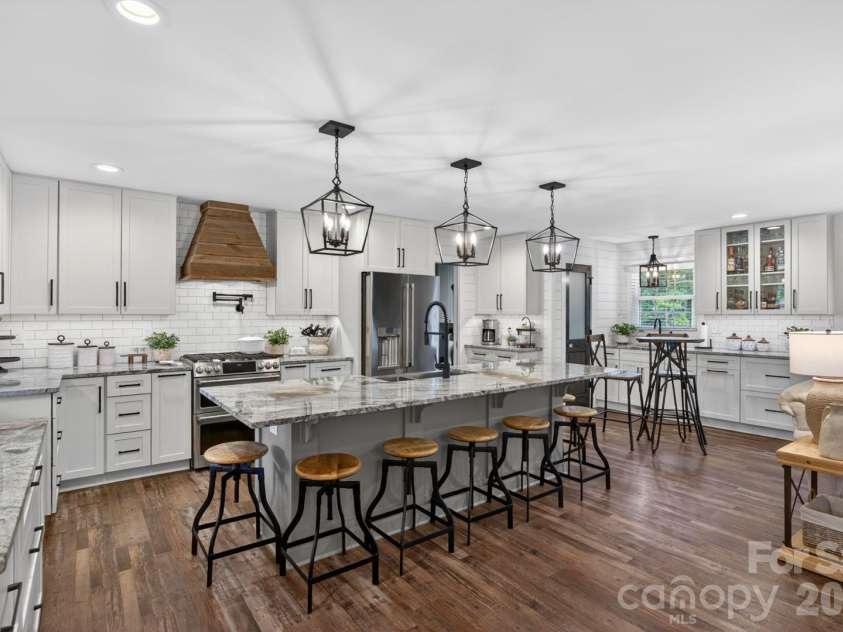 301 Pinecroft Lane, Spencer, NC 28159.  MLS# CAR4387651, YatesRealty ID 28055. 