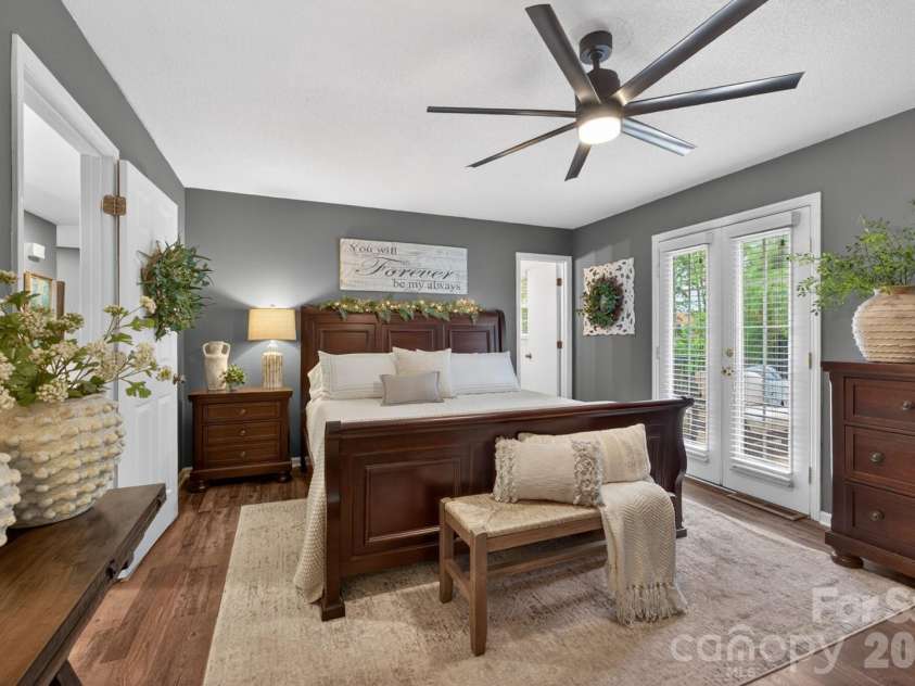 301 Pinecroft Lane, Spencer, NC 28159.  MLS# CAR4387651, YatesRealty ID 28055. 