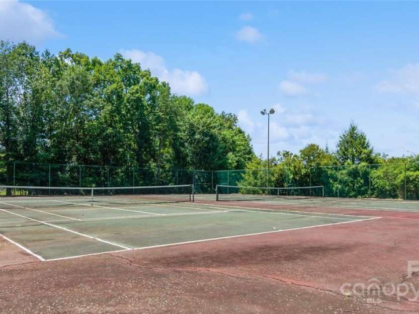 14053 Queens Harbor Road, Charlotte, NC 28278.  MLS# CAR4269492, YatesRealty ID 28059. 