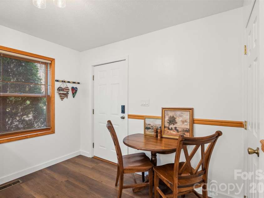 11014 NC 80 Highway, Burnsville, NC 28714.  MLS# CAR4352232, YatesRealty ID 2806. 