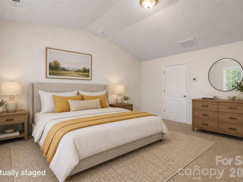 6414 Jerimoth Drive, Charlotte, NC 28215.  MLS# CAR4414528, YatesRealty ID 28062. 