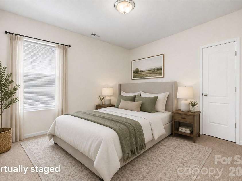6414 Jerimoth Drive, Charlotte, NC 28215.  MLS# CAR4414528, YatesRealty ID 28062. 