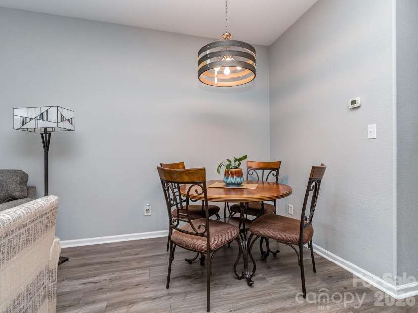 3064 Priory Ridge Drive, Fort Mill, SC 29707.  MLS# CAR4385929, YatesRealty ID 28063. Dining area
