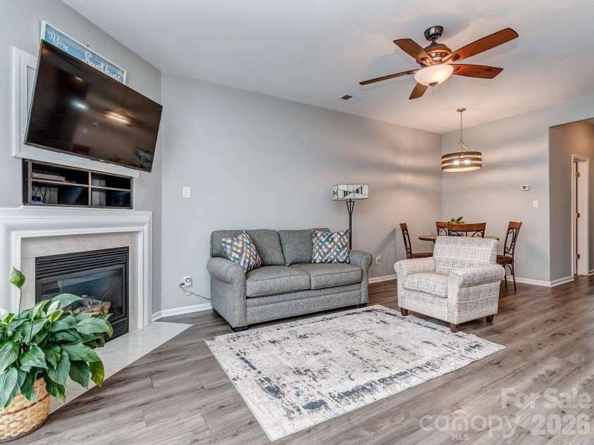 3064 Priory Ridge Drive, Fort Mill, SC 29707.  MLS# CAR4385929, YatesRealty ID 28063. Living room/dining area