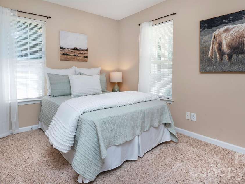 609 Forest Ridge Road, Kannapolis, NC 28083.  MLS# CAR4389499, YatesRealty ID 28064. 