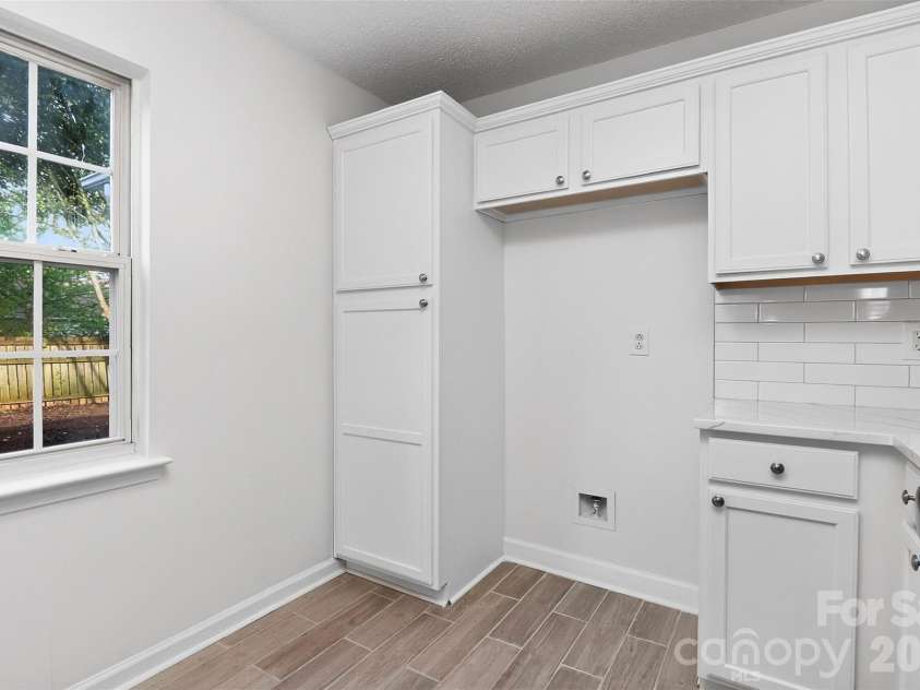 1194 Tufton Place, Concord, NC 28027.  MLS# CAR4386045, YatesRealty ID 28066. 