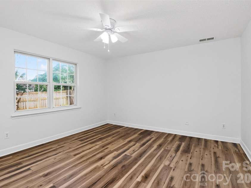 1194 Tufton Place, Concord, NC 28027.  MLS# CAR4386045, YatesRealty ID 28066. 