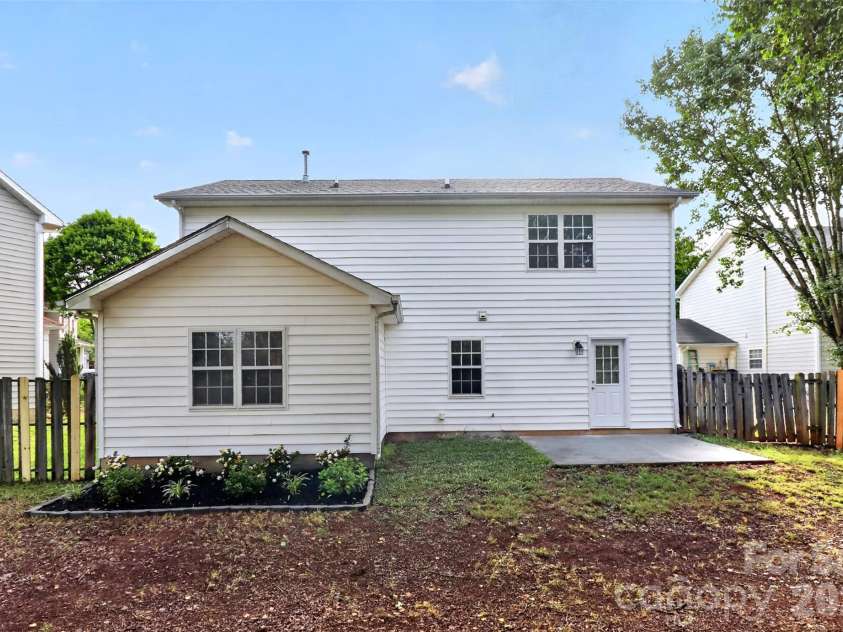 1194 Tufton Place, Concord, NC 28027.  MLS# CAR4386045, YatesRealty ID 28066. 