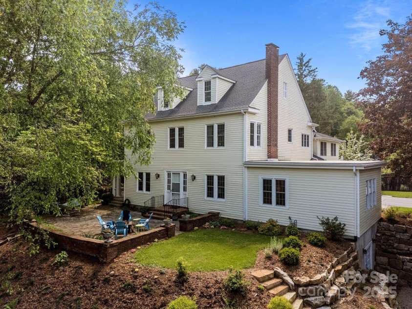 100 Poplar Spring Trail, Hendersonville, NC 28739.  MLS# CAR4251710, YatesRealty ID 28067. East Entrance