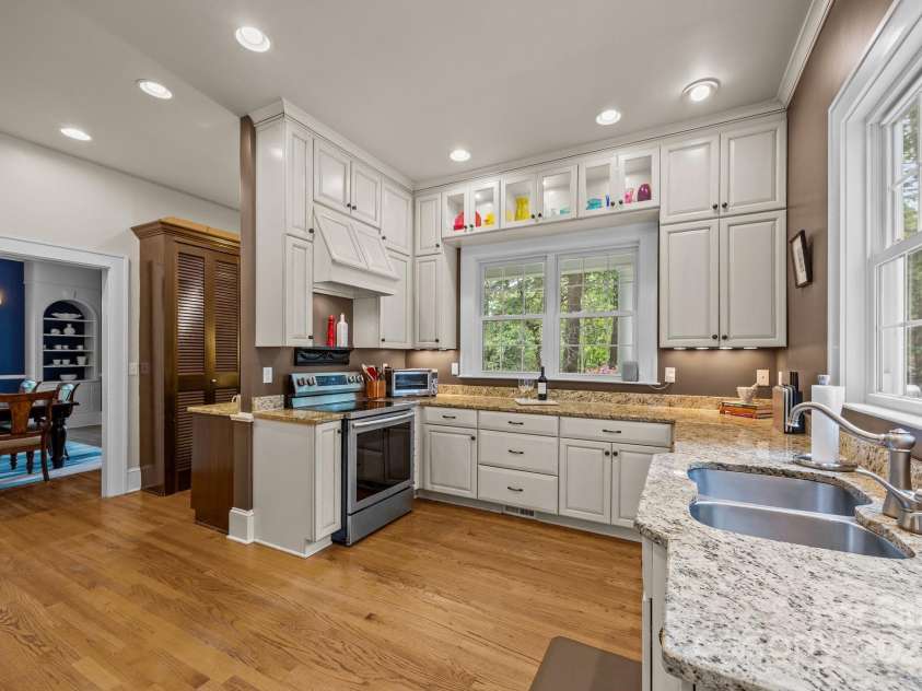 100 Poplar Spring Trail, Hendersonville, NC 28739.  MLS# CAR4251710, YatesRealty ID 28067. Gourmet Kitchen & Butler's Panty