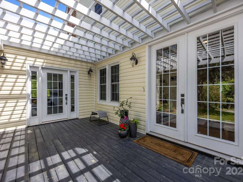 100 Poplar Spring Trail, Hendersonville, NC 28739.  MLS# CAR4251710, YatesRealty ID 28067. North Entrance