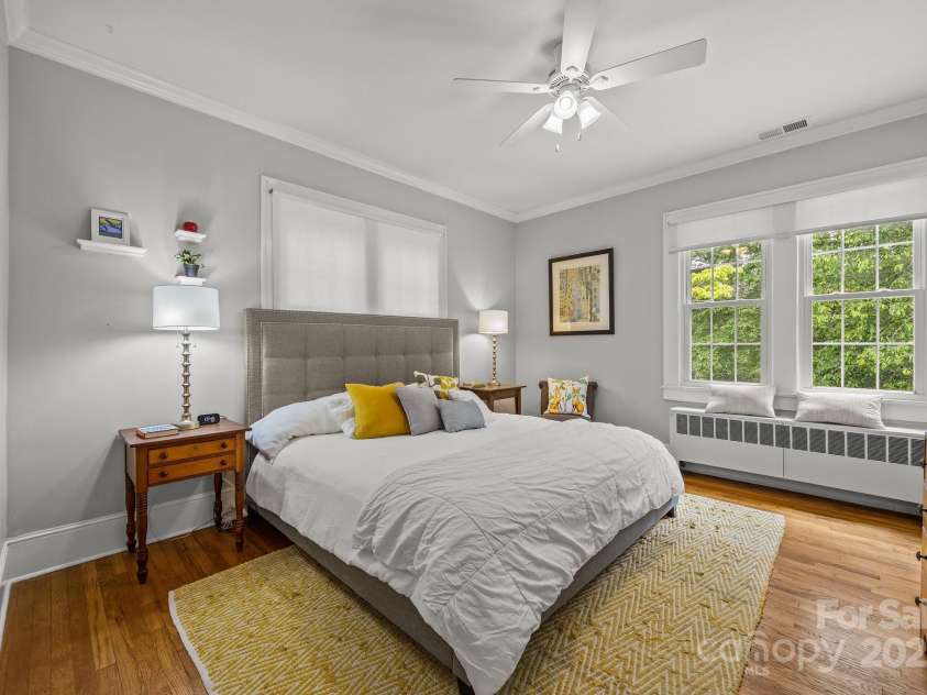 100 Poplar Spring Trail, Hendersonville, NC 28739.  MLS# CAR4251710, YatesRealty ID 28067. Primary