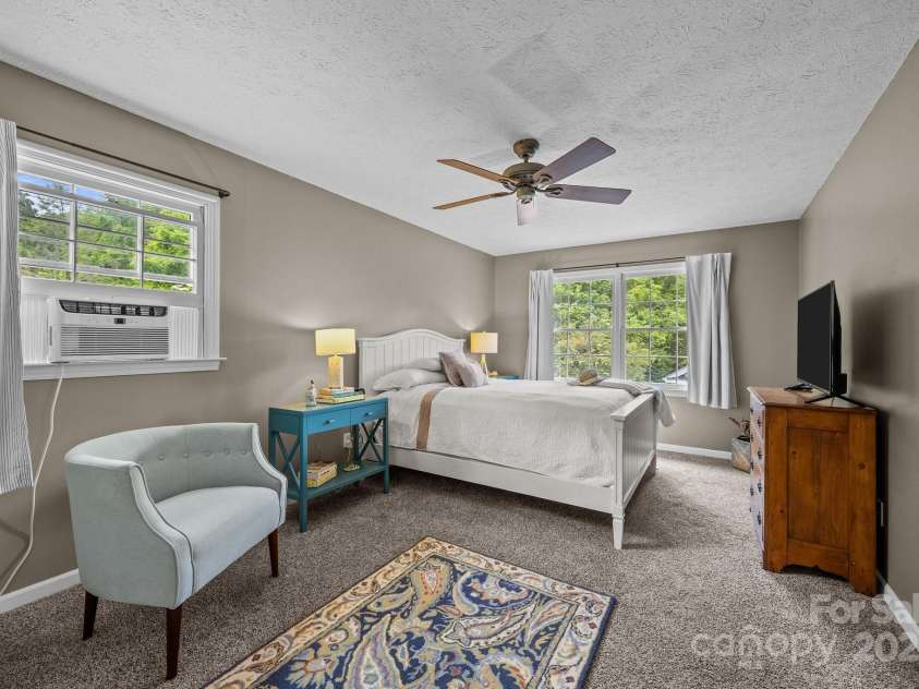 100 Poplar Spring Trail, Hendersonville, NC 28739.  MLS# CAR4251710, YatesRealty ID 28067. Upper Level 2nd Living Quarter's Bedroom