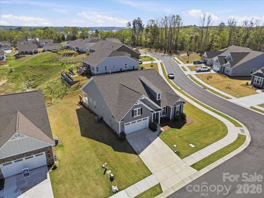 7004 Treetop Court, York, SC 29745.  MLS# CAR4365788, YatesRealty ID 28067. 