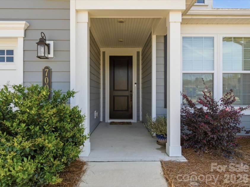 7004 Treetop Court, York, SC 29745.  MLS# CAR4365788, YatesRealty ID 28067. 
