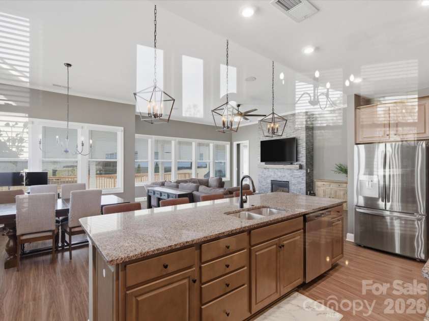 7004 Treetop Court, York, SC 29745.  MLS# CAR4365788, YatesRealty ID 28067. 