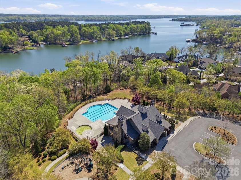 7004 Treetop Court, York, SC 29745.  MLS# CAR4365788, YatesRealty ID 28067. 