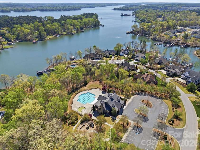 7004 Treetop Court, York, SC 29745.  MLS# CAR4365788, YatesRealty ID 28067. 