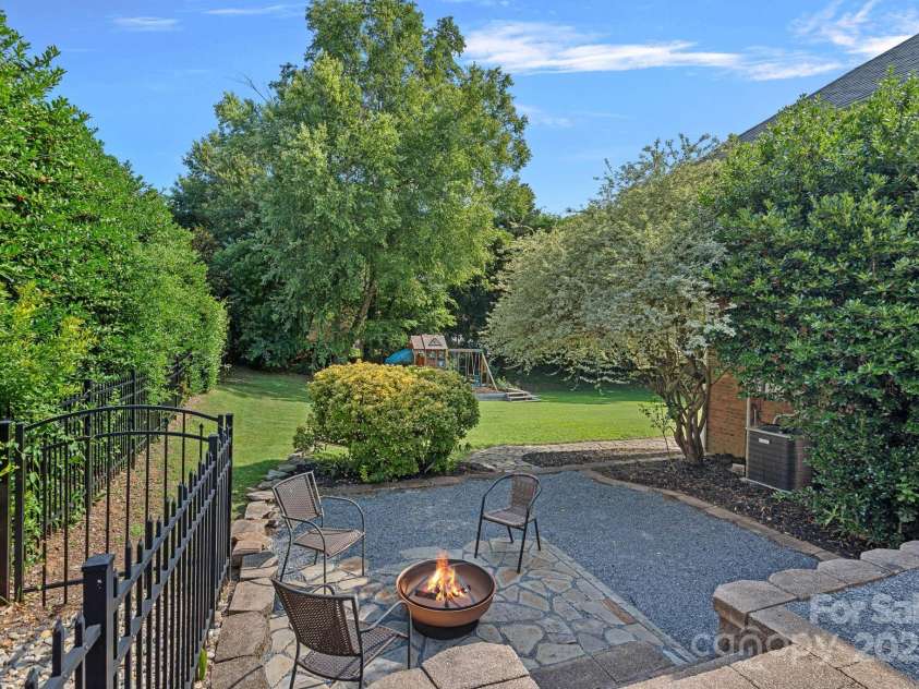 343 Gringley Hill Road, Fort Mill, SC 29708.  MLS# CAR4274138, YatesRealty ID 28068. Firepit