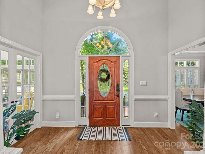 343 Gringley Hill Road, Fort Mill, SC 29708.  MLS# CAR4274138, YatesRealty ID 28068. Foyer