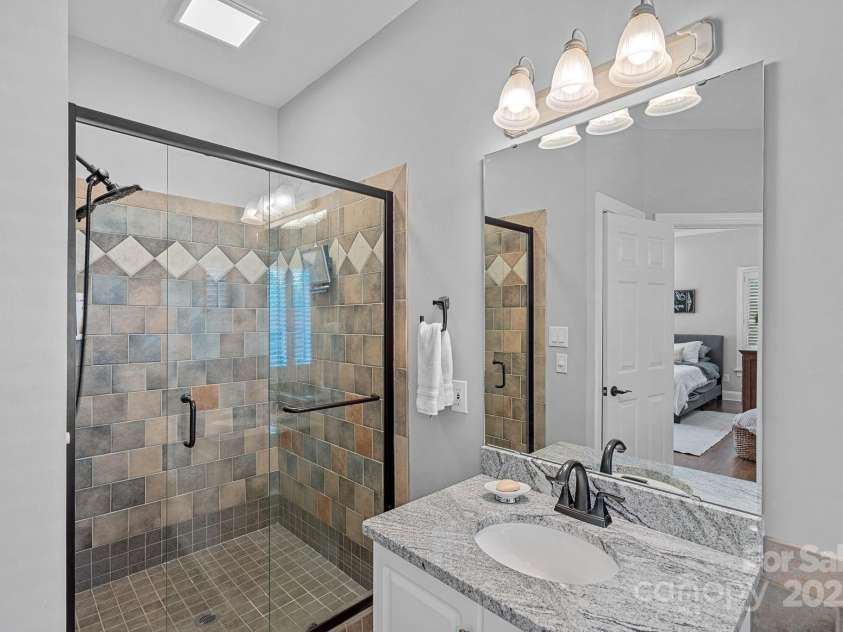 343 Gringley Hill Road, Fort Mill, SC 29708.  MLS# CAR4274138, YatesRealty ID 28068. Primary Bathroom