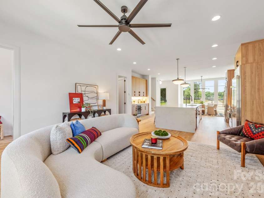 2026 Washington Avenue, Charlotte, NC 28216.  MLS# CAR4378553, YatesRealty ID 28069. 