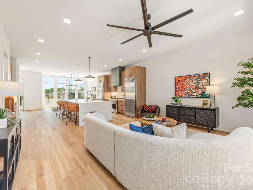 2026 Washington Avenue, Charlotte, NC 28216.  MLS# CAR4378553, YatesRealty ID 28069. 