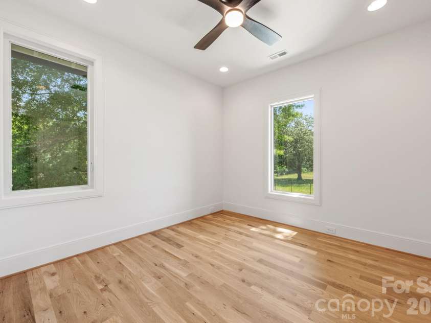 2026 Washington Avenue, Charlotte, NC 28216.  MLS# CAR4378553, YatesRealty ID 28069. 