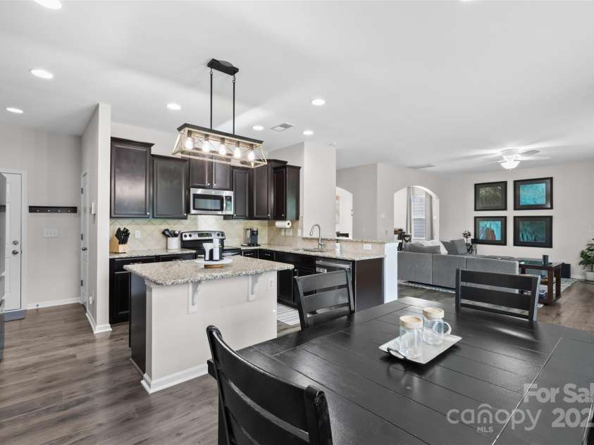 2042 Newport Drive, Fort Mill, SC 29707.  MLS# CAR4257730, YatesRealty ID 28069. 