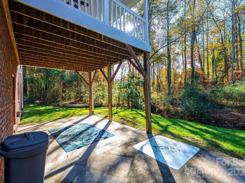 1436 20th Avenue Place, Hickory, NC 28601.  MLS# CAR4324813, YatesRealty ID 2807. 