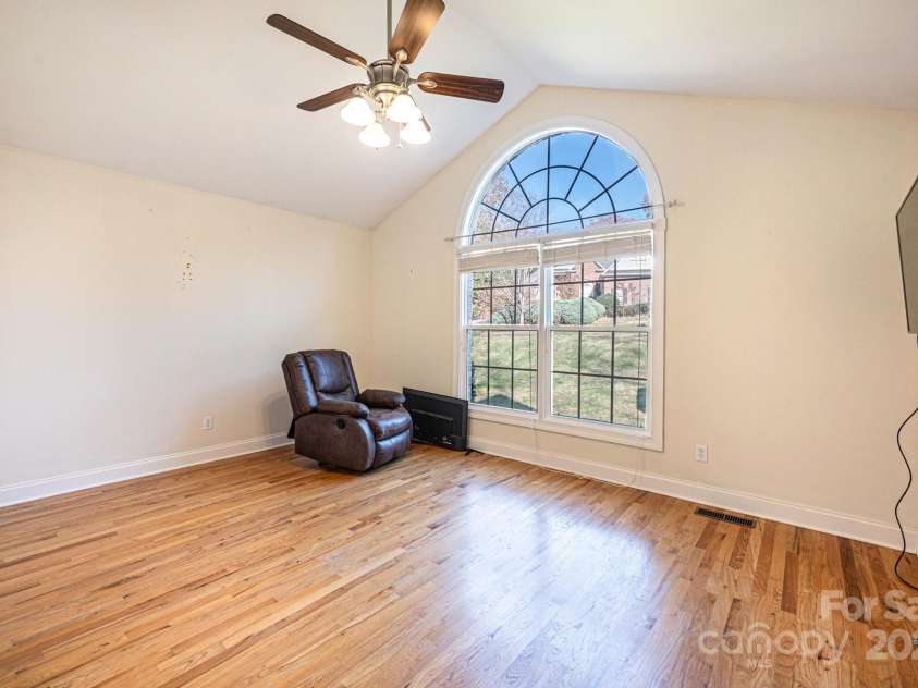 1436 20th Avenue Place, Hickory, NC 28601.  MLS# CAR4324813, YatesRealty ID 2807. Secondary Bedroom #1