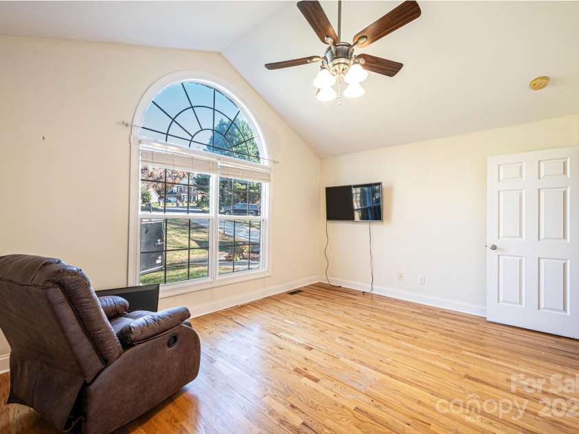 1436 20th Avenue Place, Hickory, NC 28601.  MLS# CAR4324813, YatesRealty ID 2807. Secondary Bedroom #1