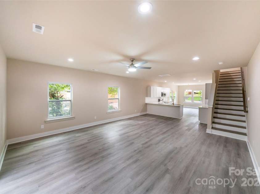 311 Echodale Drive, Charlotte, NC 28217.  MLS# CAR4202970, YatesRealty ID 2807. 