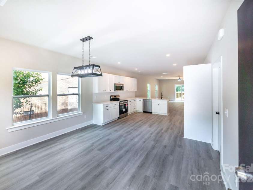 311 Echodale Drive, Charlotte, NC 28217.  MLS# CAR4202970, YatesRealty ID 2807. 