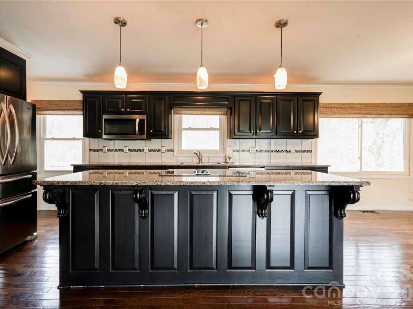 845 Long Branch Road, Grover, NC 28073.  MLS# CAR4353452, YatesRealty ID 2807. Kitchen