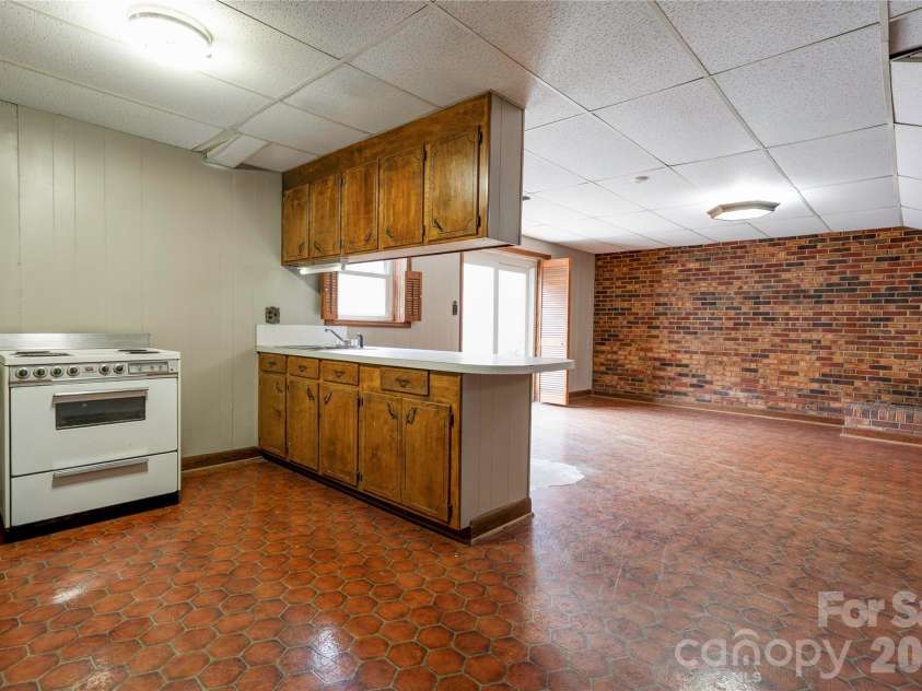 845 Long Branch Road, Grover, NC 28073.  MLS# CAR4353452, YatesRealty ID 2807. Kitchen - Basement