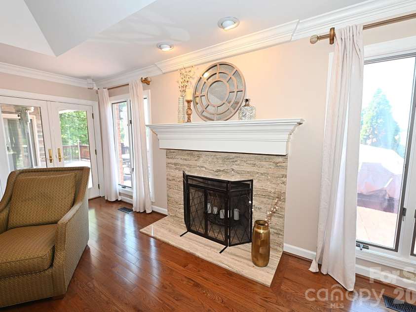 3493 Duck Pond Drive, Conover, NC 28613.  MLS# CAR4380990, YatesRealty ID 28070. 