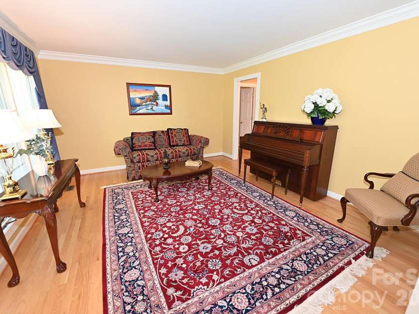 3493 Duck Pond Drive, Conover, NC 28613.  MLS# CAR4380990, YatesRealty ID 28070. 