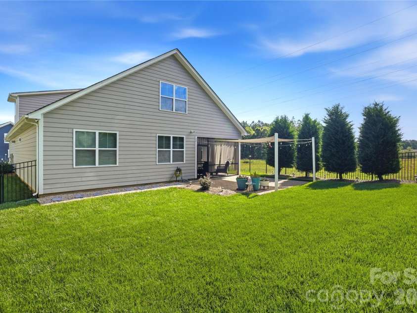 2274 Seagull Drive, Denver, NC 28037.  MLS# CAR4385736, YatesRealty ID 28071. 