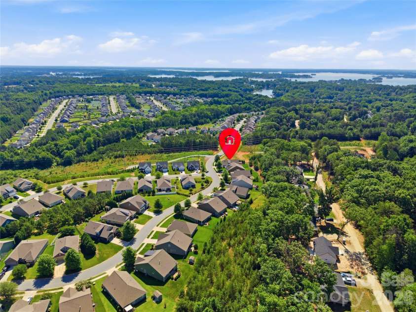 2274 Seagull Drive, Denver, NC 28037.  MLS# CAR4385736, YatesRealty ID 28071. 