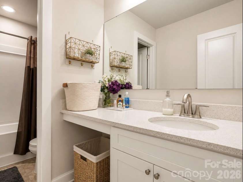 3623 Hayden Drive, Charlotte, NC 28269.  MLS# CAR4385829, YatesRealty ID 28072. 