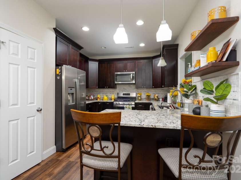 915 Overhill Road, Salisbury, NC 28144.  MLS# CAR4281096, YatesRealty ID 28072. 