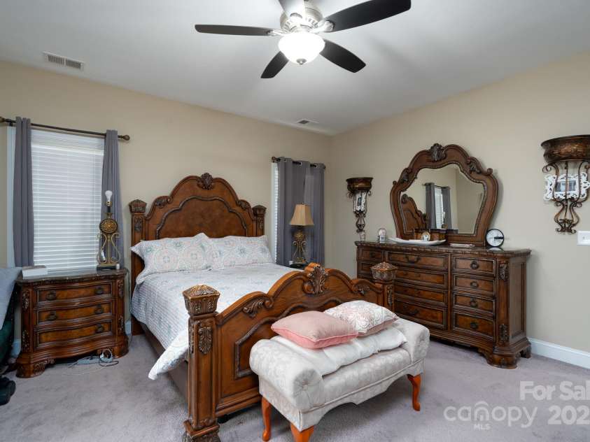 915 Overhill Road, Salisbury, NC 28144.  MLS# CAR4281096, YatesRealty ID 28072. 
