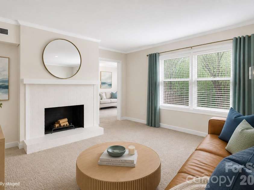 6724 Constitution Lane, Charlotte, NC 28210.  MLS# CAR4385741, YatesRealty ID 28073. 