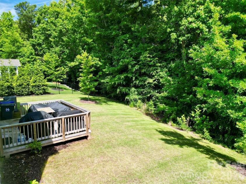 13215 Fiore Place, Huntersville, NC 28078.  MLS# CAR4384879, YatesRealty ID 28074. 