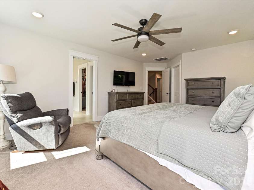 13215 Fiore Place, Huntersville, NC 28078.  MLS# CAR4384879, YatesRealty ID 28074. 