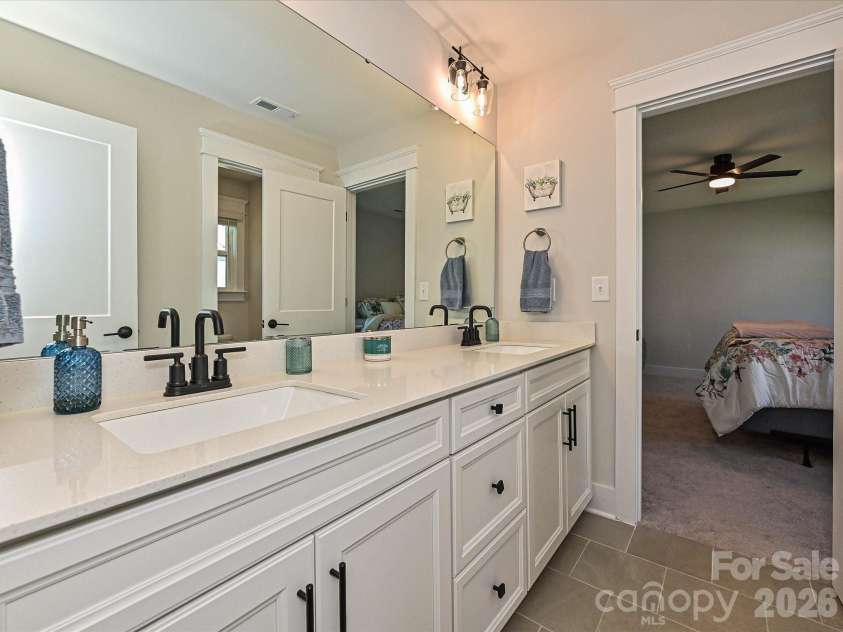 13215 Fiore Place, Huntersville, NC 28078.  MLS# CAR4384879, YatesRealty ID 28074. 