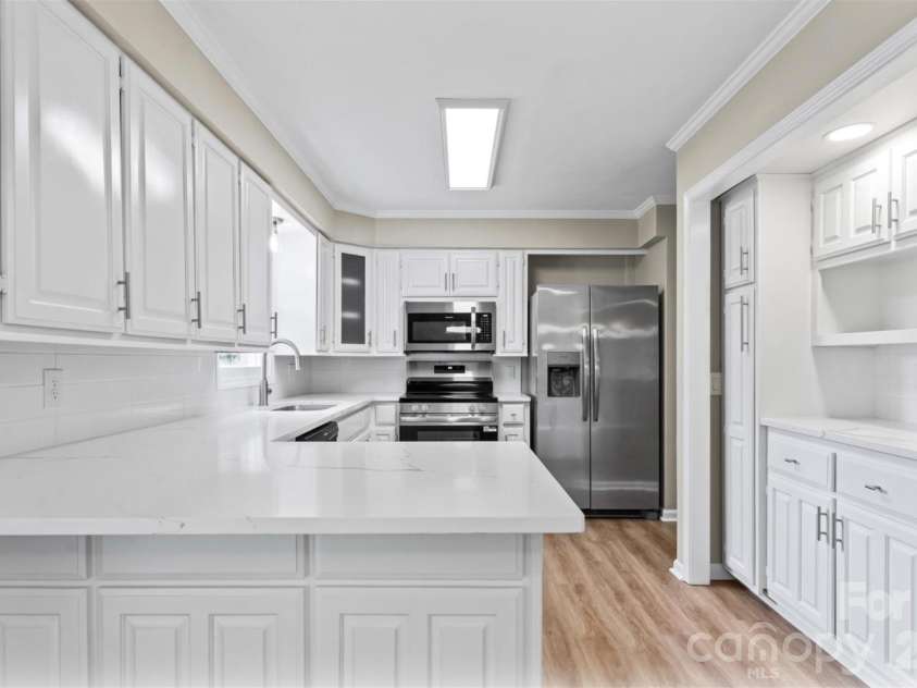 2910 Floral Drive, Albemarle, NC 28001.  MLS# CAR4390056, YatesRealty ID 28076. 
